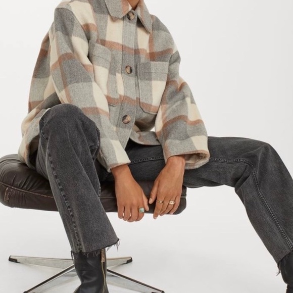 H&M plaid Shacket - Picture 2 of 14